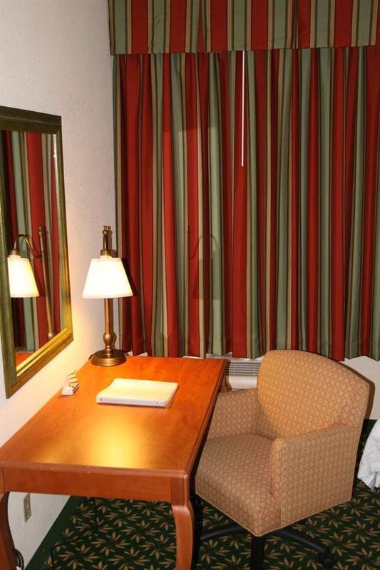 Hampton Inn Minneapolis-Burnsville Szoba fotó